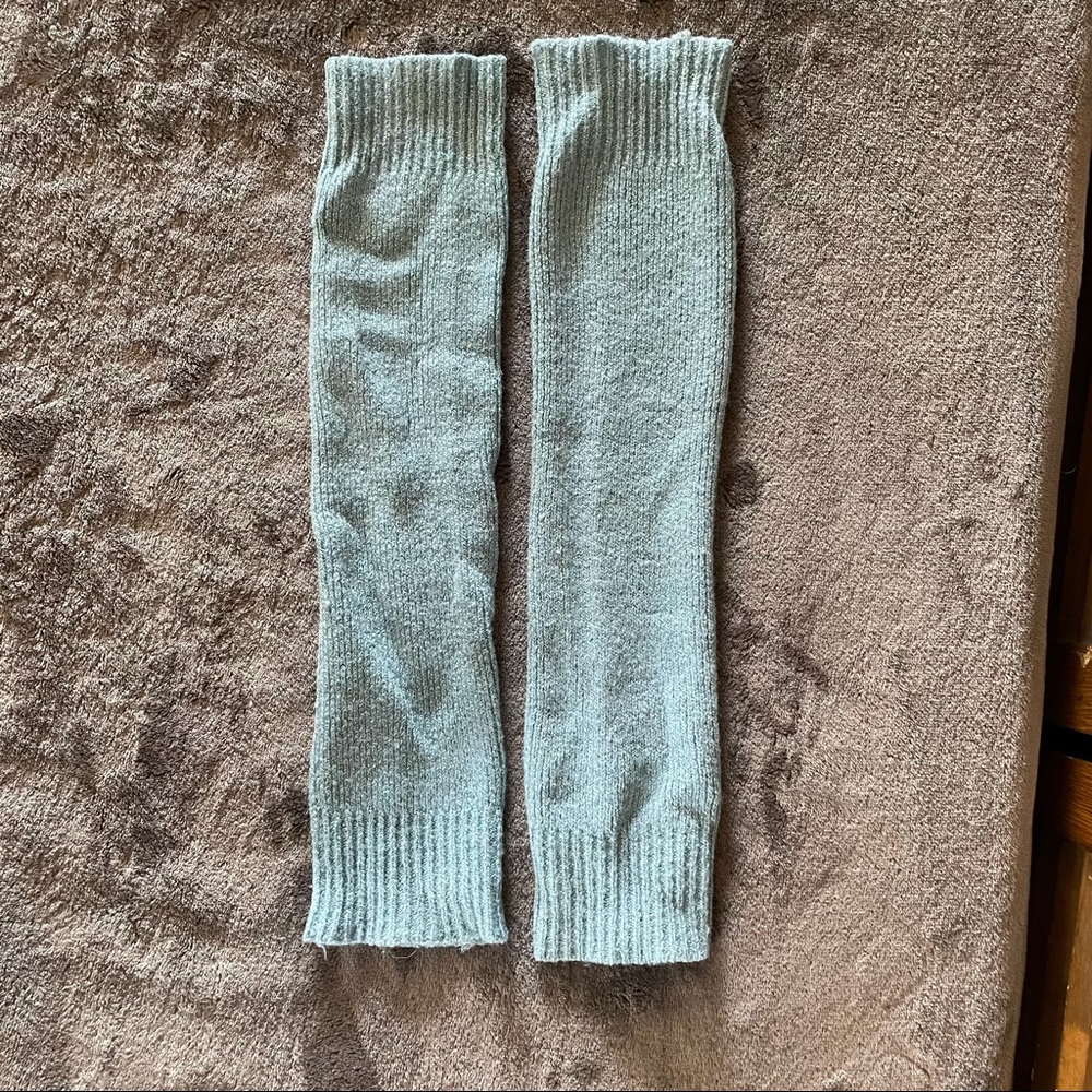 LAST CHANCE ✨Blue Sparkly Capezio Legwarmers✨